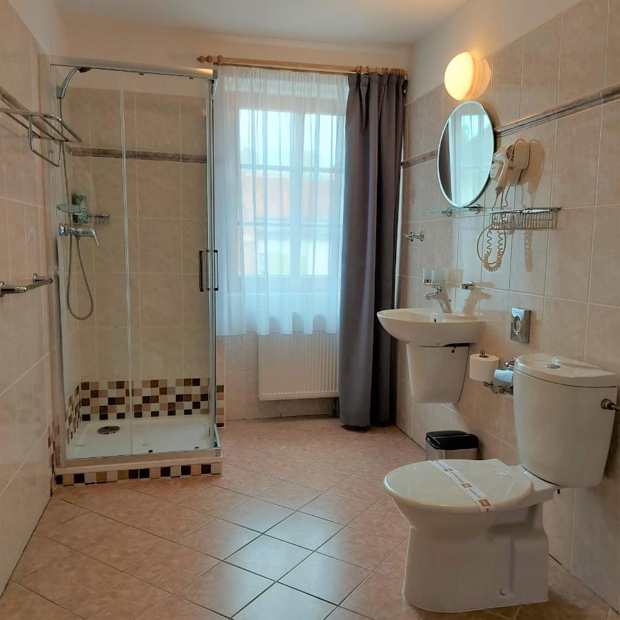 Hotel Vltava Фримбурк Экстерьер фото